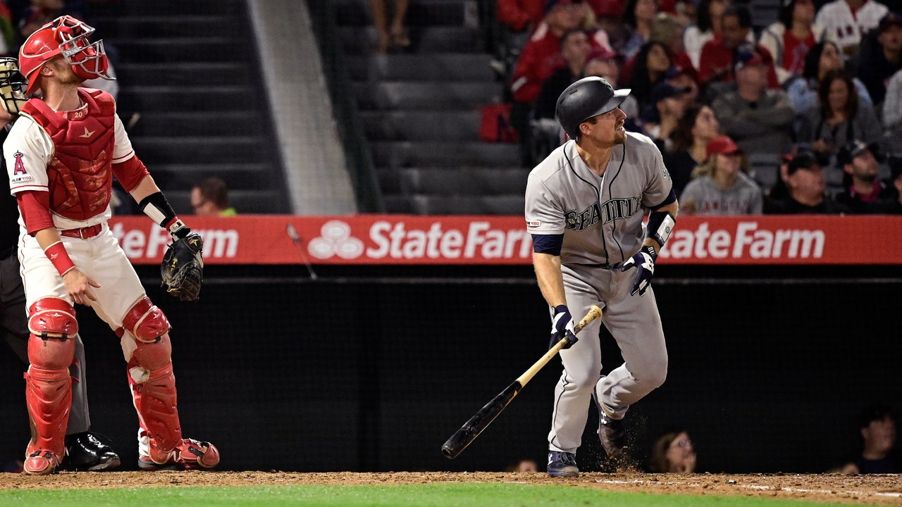 Murphy, Santana power Mariners to 6-2 win over Angels